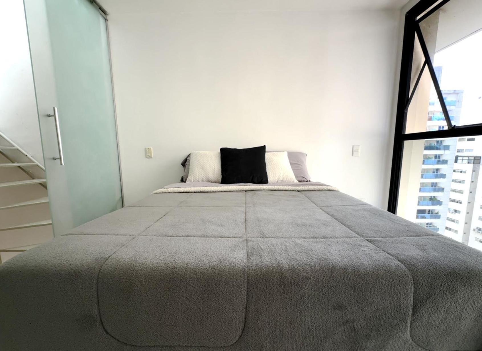 Cobertura Triplex Com Cinema Na Piscina No Itaim Bibi * São Paulo